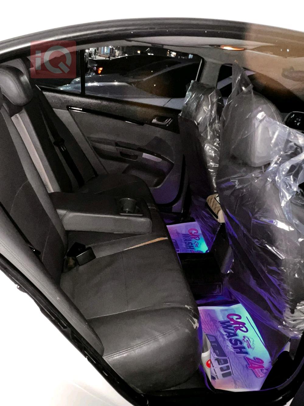 جيلي امجراند X7